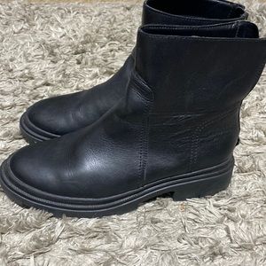 Black Naturalizer booties